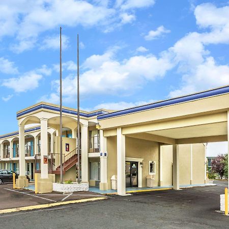 Days Inn By Wyndham Ashland Ngoại thất bức ảnh